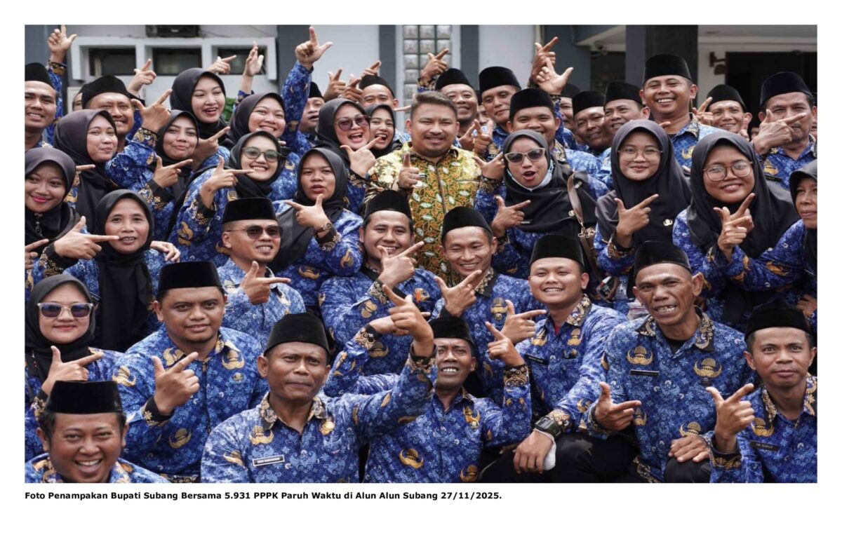 Foto Penampakan Bupati Subang Bersama 5.931 PPPK Paruh Waktu di Alun Alun Subang 27/11/2025.