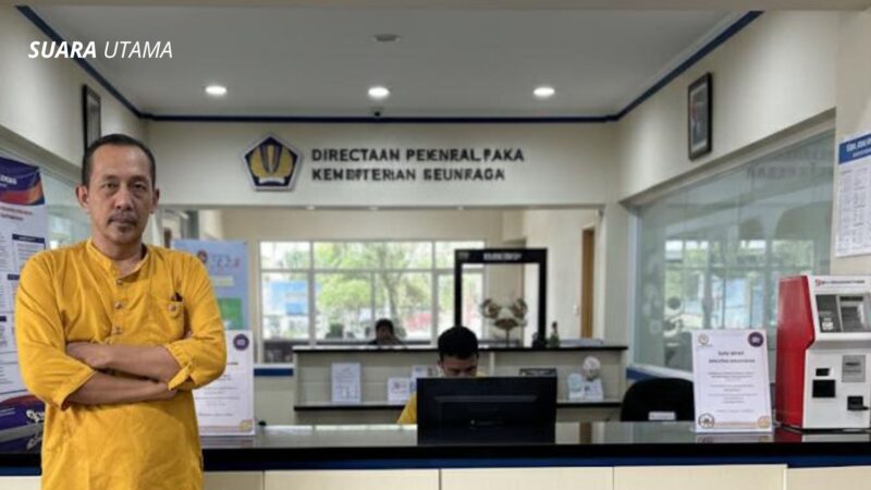 Yulianto Kiswocahyono, S.E., S.H., BKP, Senior Tax Consultant dan Ketua Komite Fiskal KADIN Jawa Timur, terlihat di depan ruang Direktorat Penerimaan Pajak. Yulianto berperan penting dalam mendukung penerapan sistem Coretax, yang diharapkan dapat memperbaiki administrasi pajak dan meningkatkan kepatuhan fiskal di Indonesia.