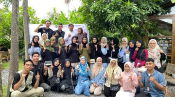 Dompet Dhuafa Lampung adakan Humanitalk di Rujak Petir ajak peserta untuk peduli dengan bencana di Sumatera (Ajeng Dini Utami/SUARA UTAMA)