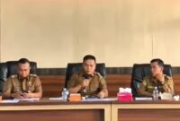 FOTO: Peserta Rakor khidmat Ikuti Pembahasan dalam Rangka Persiapan HUT Ke -22 Kabupaten Lebong (Munawar Khalik/SUARA UTAMA)