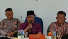 FOTO: Kegiatan Rakor Kecamatan , Tingkatkan efektivitas program Tata Kelola Pemerintahan yang Rensponsif (Munawar Khalik/SUARA UTAMA)