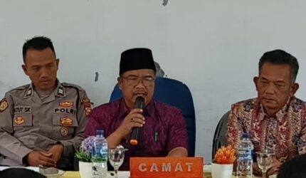 FOTO: Kegiatan Rakor Kecamatan , Tingkatkan efektivitas program Tata Kelola Pemerintahan yang Rensponsif (Munawar Khalik/SUARA UTAMA)