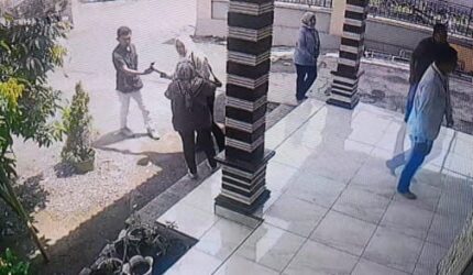 IMG 20251206 WA0000 Gawat, Diduga Akibat Ulah Oknum Bank BRI Unit Klenang kidul Yang Tak beretika, Ibu Debitur Jatuh Sakit  Suara Utama ID Mengabarkan Kebenaran | Website Resmi Suara Utama