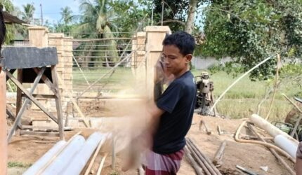 IMG 20251213 WA0003 Andi Jadi Sorotan: Pembangunan Sumur Bor di Kelurahan Mampun Diduga Tak Sesuai Aturan Transparansi Suara Utama ID Mengabarkan Kebenaran | Website Resmi Suara Utama