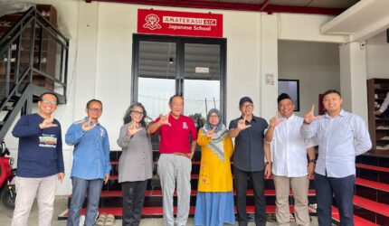Usai tinjau kerusakan Pantai di Cemarajaya, kolaborasi bersama GIS Peduli meluas ke Program "Green School" berbasis Pesantren bersama Ponpes GIC