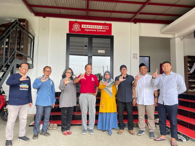 Usai tinjau kerusakan Pantai di Cemarajaya, kolaborasi bersama GIS Peduli meluas ke Program 