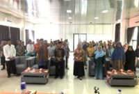 Kepala Kantor Kementerian Haji dan Umroh Lampung Selatan Bersama Calon Jemaah Haji 1447 H, Kabupaten Lampung Selatan.