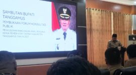 Bupati Tanggamus saat memberikan sambutan pada Forum  Konsultasi Publik Ranwal RKPD Tahun 2027