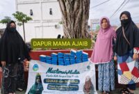 Fhoto Founder dan anggota Komunitas Muslimah Mulia Saat Sedang Ingin Berbagi