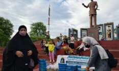 Hari ke-10 Ramadhan, Komunitas Muslimah Mulia Kembali Bagikan Takjil Magnet Rezeki Box