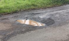 Ruas Jalan Klenang Kidul -Tiris Rusak dan Berlobang, Pecinta Wisata Wilayah Tiris Terkesan Kecewa 