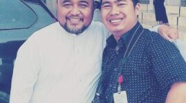 FOTO: Kiri, KH Dr Amir Faishol Fath, Lc., M.A., dai dan ahli tafsir Al-Qur’an di Indonesia; kanan, Andre Hariyanto, Pemimpin Redaksi Media Nasional SUARA UTAMA (Dok. Pribadi/SUARA UTAMA).