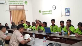 Foto Manajemen dan serikat buruh SBSI 1992