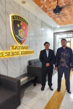 KUHAP 2025 Perkuat Hak Bantuan Hukum: Advokat Kini Wajib Hadir Sejak Awal Penyidikan