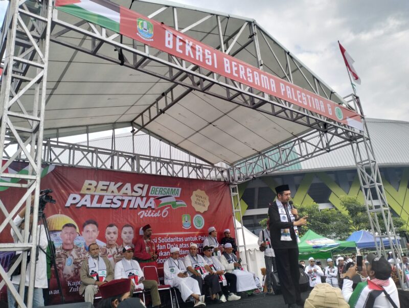 FOTO: Kegiatan Aksi Bekasi Bersama Palestina Jilid  untuk kembalinGaungkan Solidaritas Untuk Gaza (Mutsaqoh Fiddin/SUARA UTAMA)