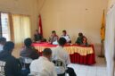 Foto rapat dikantor camat yang dihadiri, kapolsek teluk bayu, komandan babinsa, camat teluk bayur,  dan manejemen pt berau coal.