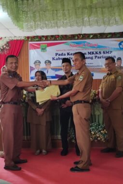 Serah Terima Jabatan Pengurus MKKS SMP Padang Pariaman