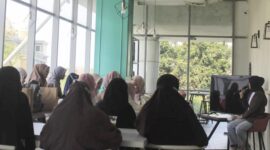 FOTO: Self Healing Talk & Workshop Bouquet untuk Muslimah (Dok. Robinsah/SUARA UTAMA)
