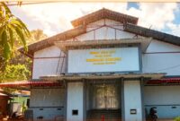 foto gedung bioskop lama teluk bayur