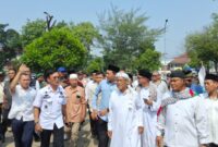 FOTO: Aliansi Masyarakat Karawang Jawa Barat Menuntut Ketegasan Pemkab Menutup Theater Night Mart (Imanuddin Kamil/SUARA UTAMA)
