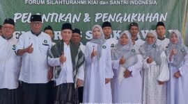 FOTO: Kukuhkan Pengurus Subkorwil V Jawa Timur di Kota Batu, Perkuat Revolusi Mental dan Pemberdayaan Ekonomi Umat (Andre Hariyanto/SUARA UTAMA)