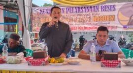 Afrinaldi. SH, M.Hum DPRD Prov.Riau fraksi Nasdem dan Kades Naumbai Muhammad Zulhasni. SE,Sy. MM