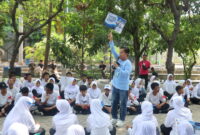 FOTO: Ratusan Siswa Gema Insan Cendekia Karawang Belajar Ekosistem Laut dan Kepemimpinan Lingkungan Bersama Emil Salim Institute (Wahyu Widodo M.IKom/SUARA UTAMA)