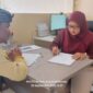 FOTO: Penandatangan & Serah Terima Akta Pendirian & SK Kemenhumham Yayasan Suara Utama Indonesia Oleh Pendiri dan Pembina Andre Hariyanto dan Notaris serta Staf Notaris Rizqy Aulia Fitri, S.H., M.Kn di Kota Mojokerto (Aisyah Putri Widodo/SUARA UTAMA)