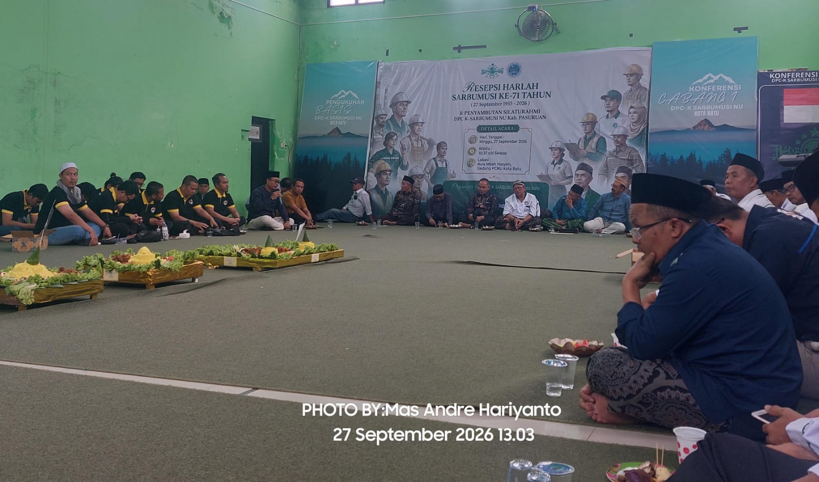 Keterangan Foto: FOTO: Sarbumusi Kota Batu menggelar resepsi Harlah ke-71 yang dihadiri ratusan anggota dan perwakilan Pemerintah Kota Batu, Minggu (27/09/2026), di Aula Gedung PCNU Kota Batu, Jawa Timur. (Andre Hariyanto/SUARA UTAMA)