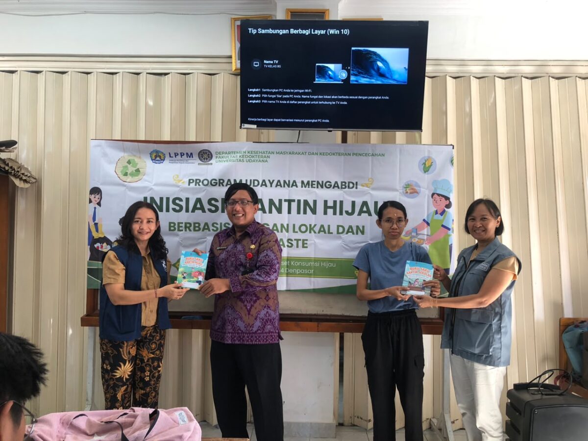 FOTO: Tekan Risiko Obesitas Remaja dan Sampah Makanan, SMPN 14 Denpasar Bersama Unud Inisiasi Kantin Hijau Berbasis Pangan Lokal (Dok. Sang Gede Purnama/SUARA UTAMA)