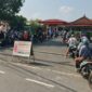 FOTO: Antrean BBM Mengular di Denpasar dan Badung, Pengelola SPBU Ungkap Kendala Pasokan (Sang Gede Purnama/SUARA UTAMA)