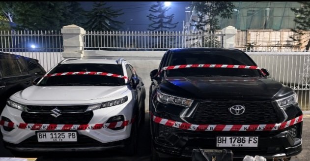 Kejati Jambi Sita Dua Mobil Hybrid dan Puluhan Barang Bukti dalam Kasus Dugaan Korupsi Anggaran DPRD Merangin